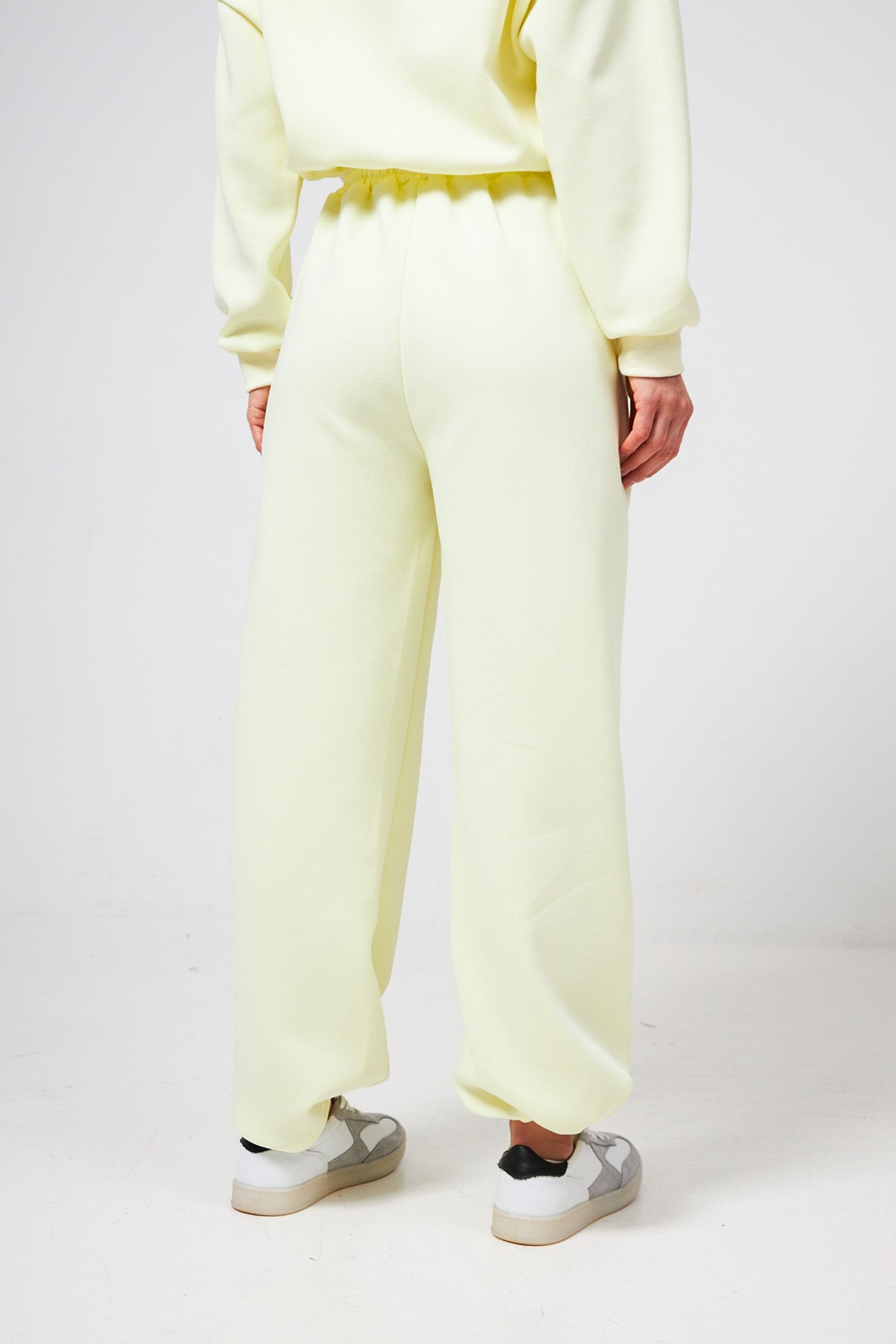 Pantaloni lejeri Ashley