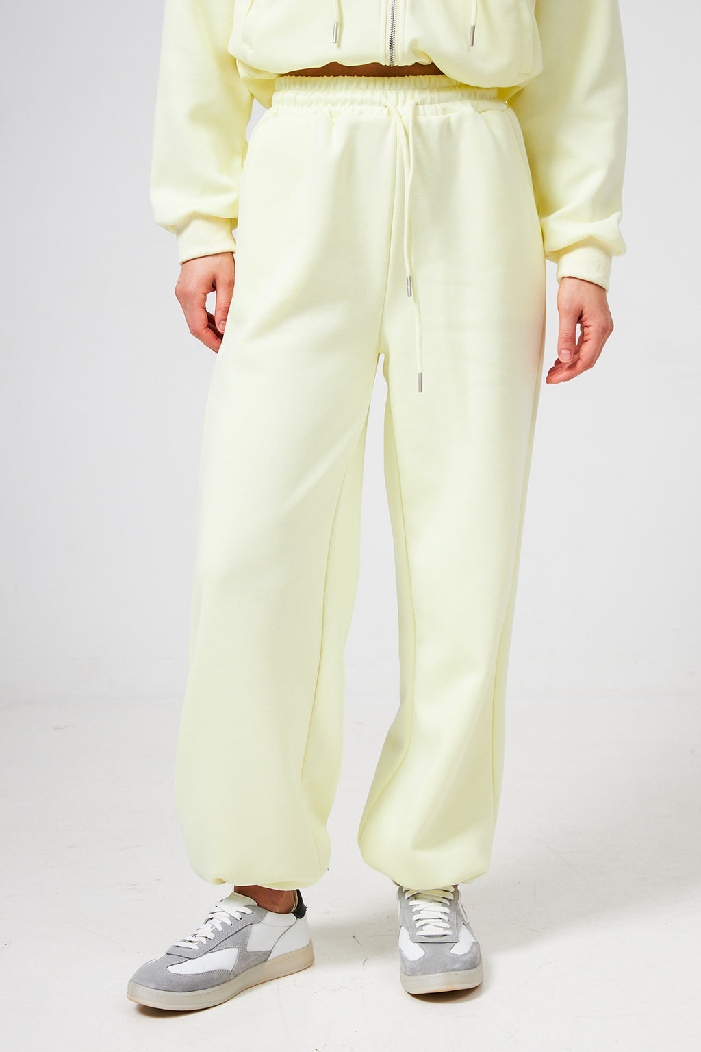 Pantaloni lejeri Ashley