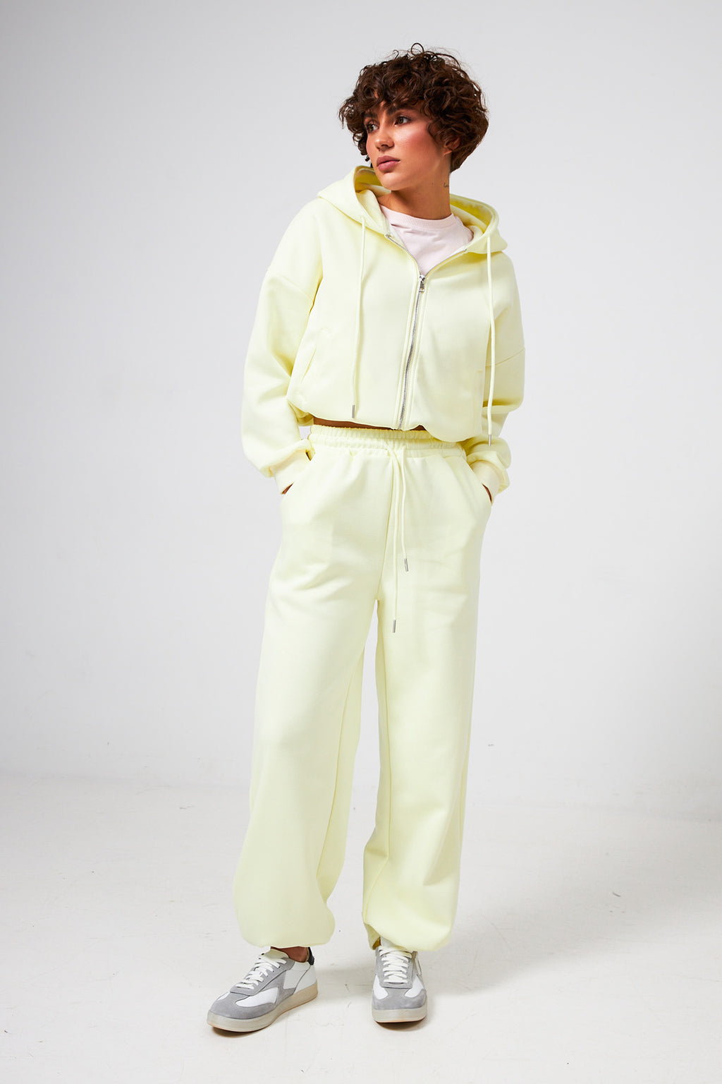 Pantaloni lejeri Ashley