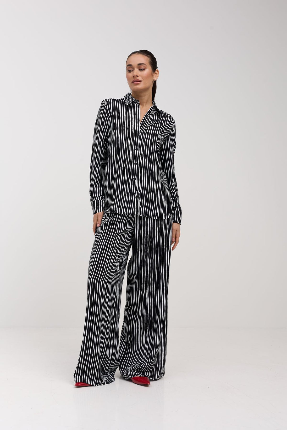 Pantaloni palazzo cu talie elastică Grace