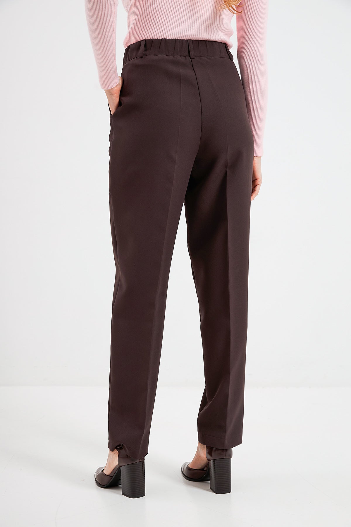 Pantaloni conici Silvia