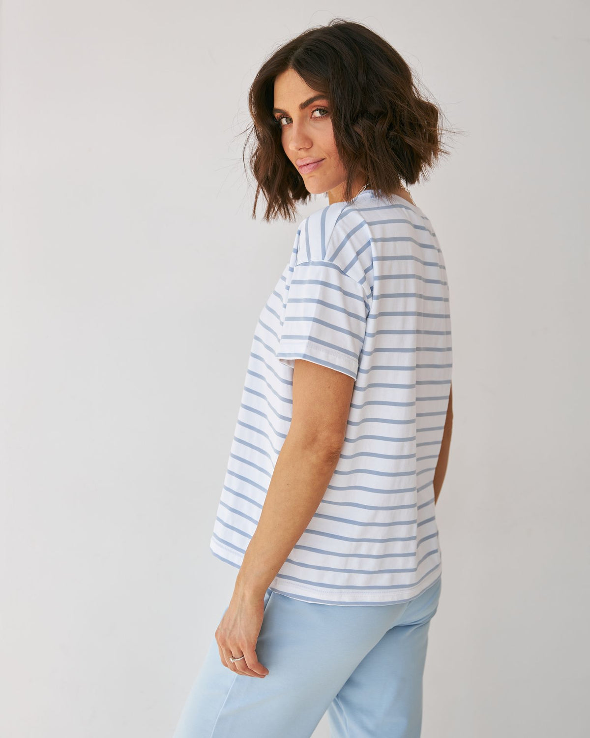 Tricou lejer în dungi
