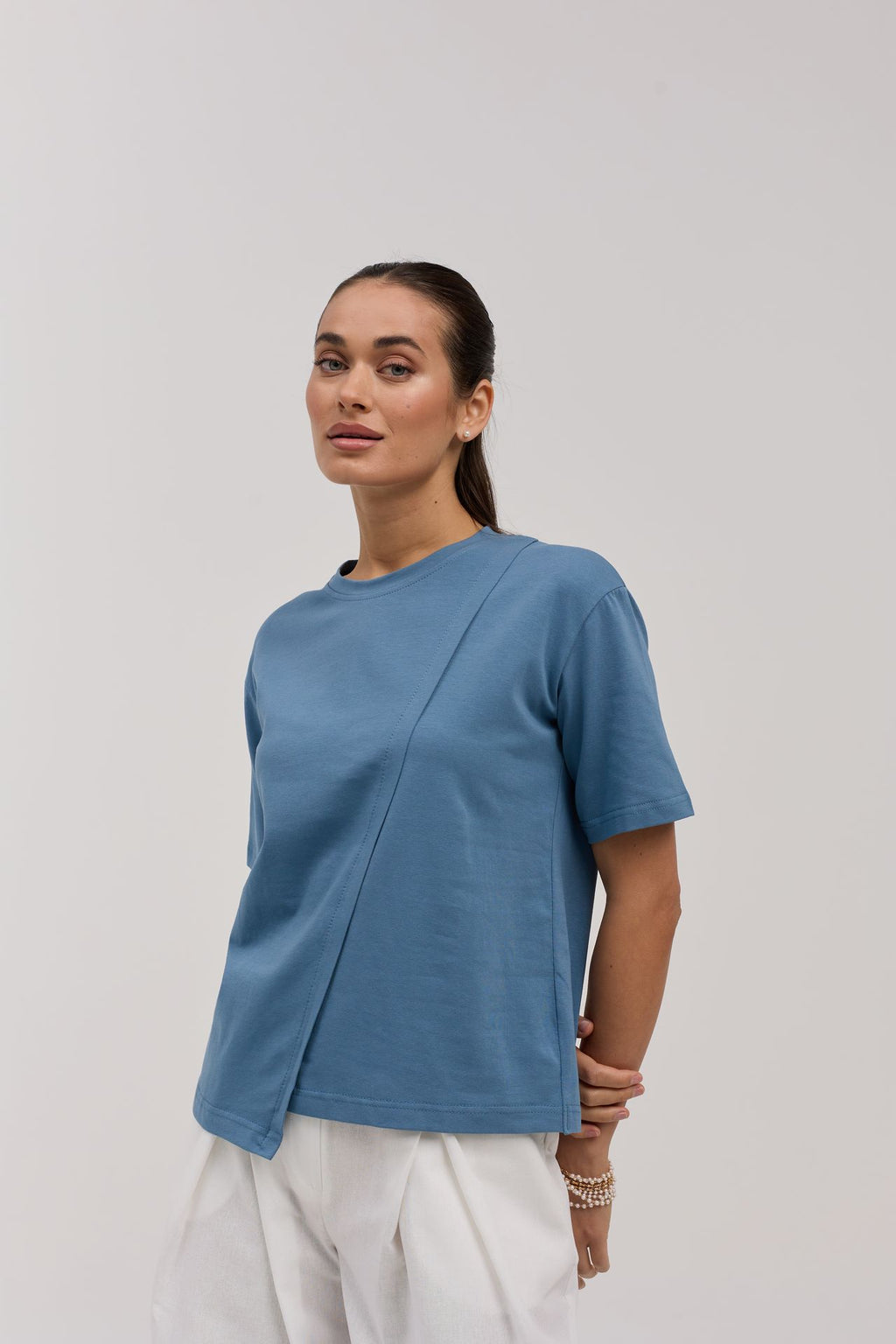 Tricou damă cu tiv asimetric