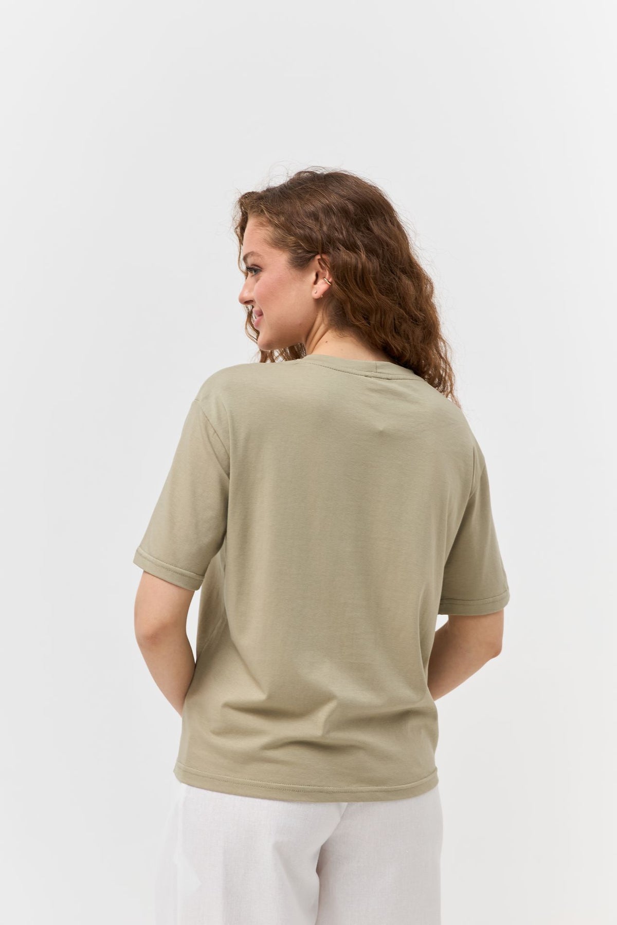 Tricou damă cu tiv asimetric