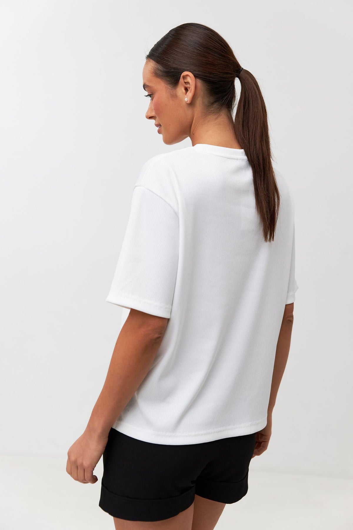 Tricou asimetric