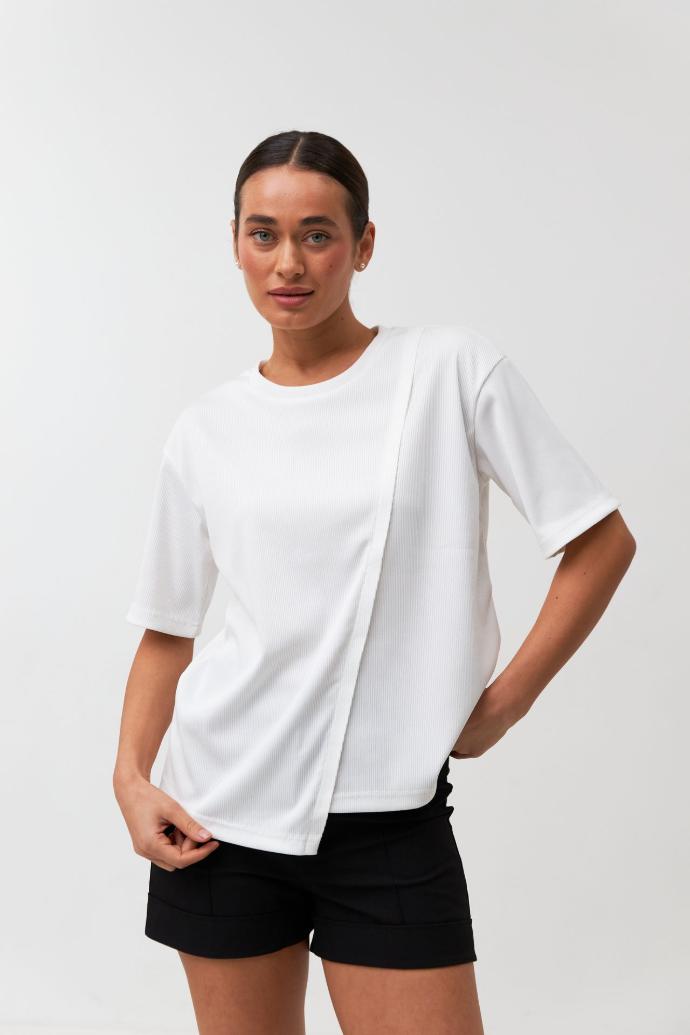 Tricou asimetric