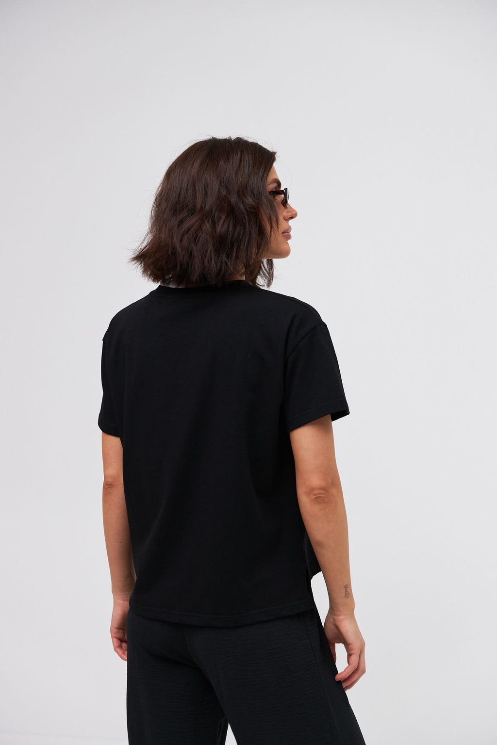 Tricou cu șlițuri