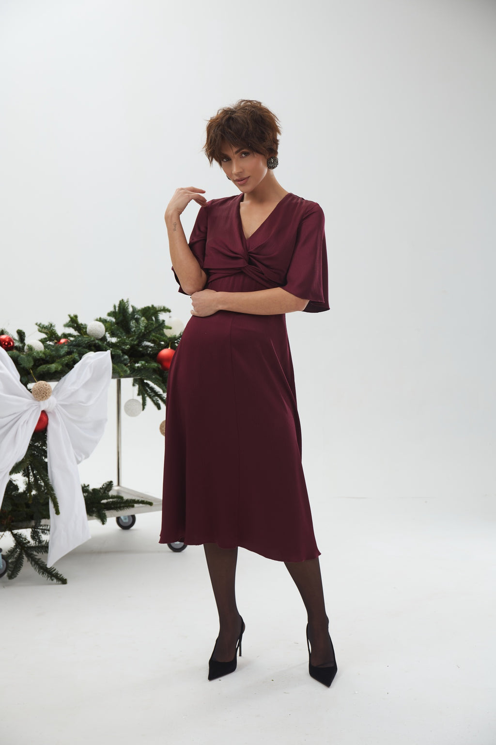 Rochie midi de ocazie petrecută
