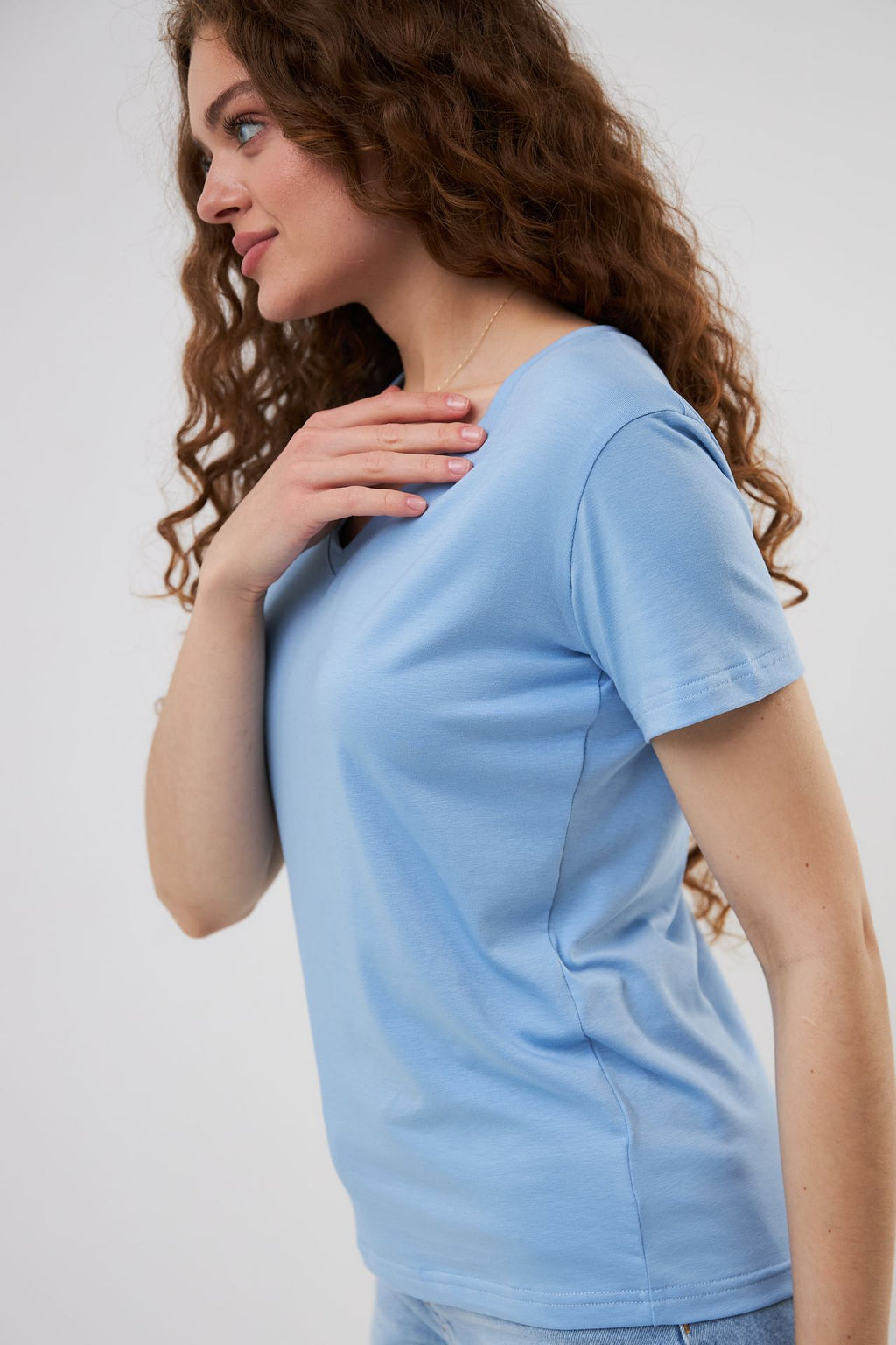 Tricou cu decolteu în V