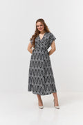 Rochie midi de vară cu bust petrecut