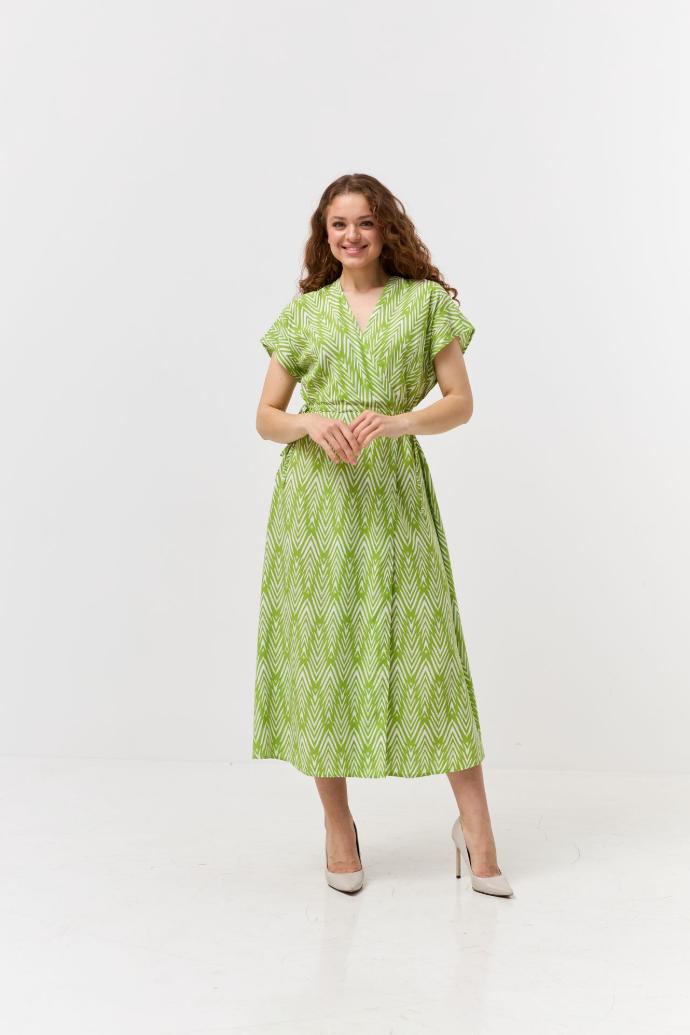 Rochie midi de vară cu bust petrecut