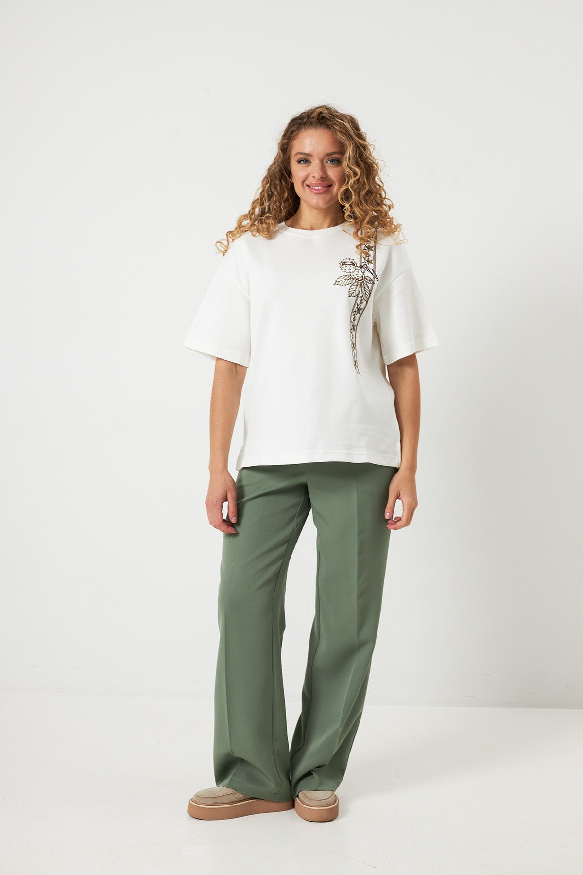 Tricou oversize cu imprimeu Castană