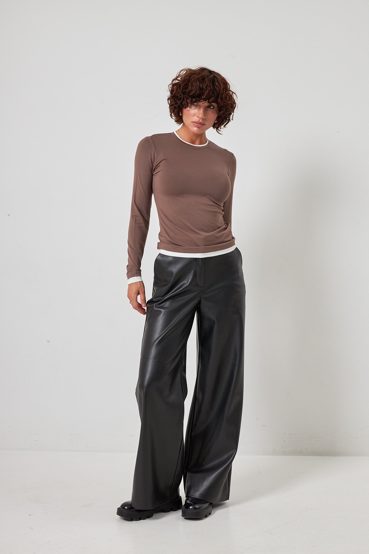 Pantaloni palazzo din piele ecologică