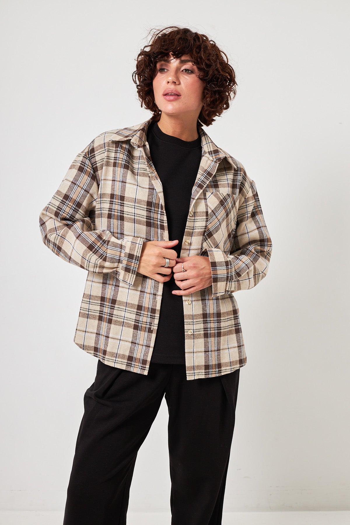 Cămașă în carouri cu buzunar la piept