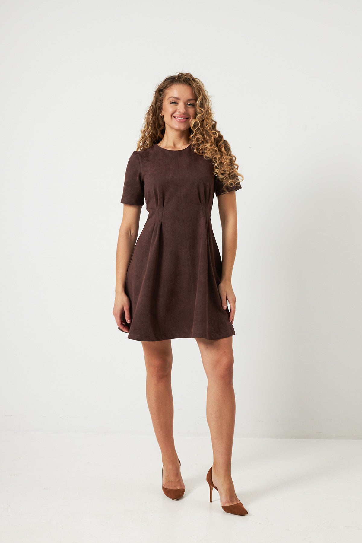 Rochie mini din imitație de piele întoarsă