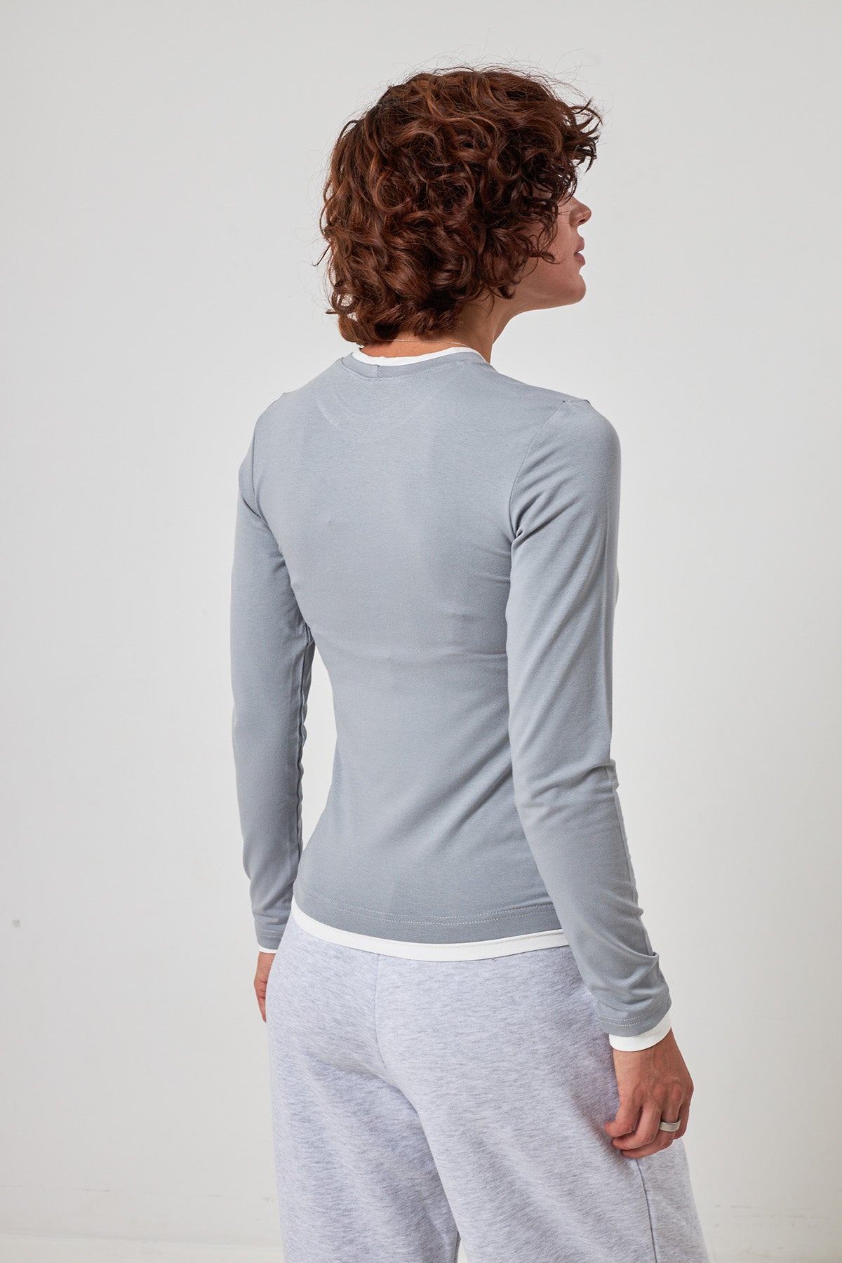 Longsleeve cu efect de tricou