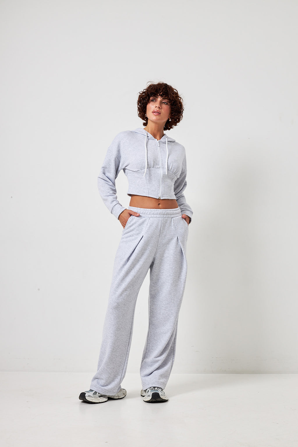 Pantaloni drepți Elias