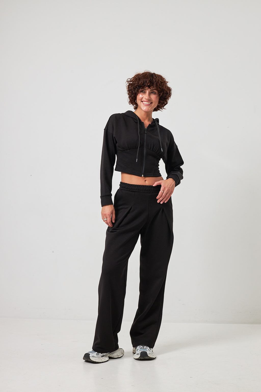 Pantaloni drepți Elias