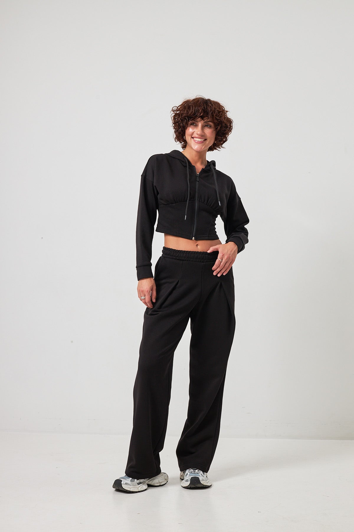 Pantaloni drepți Elias