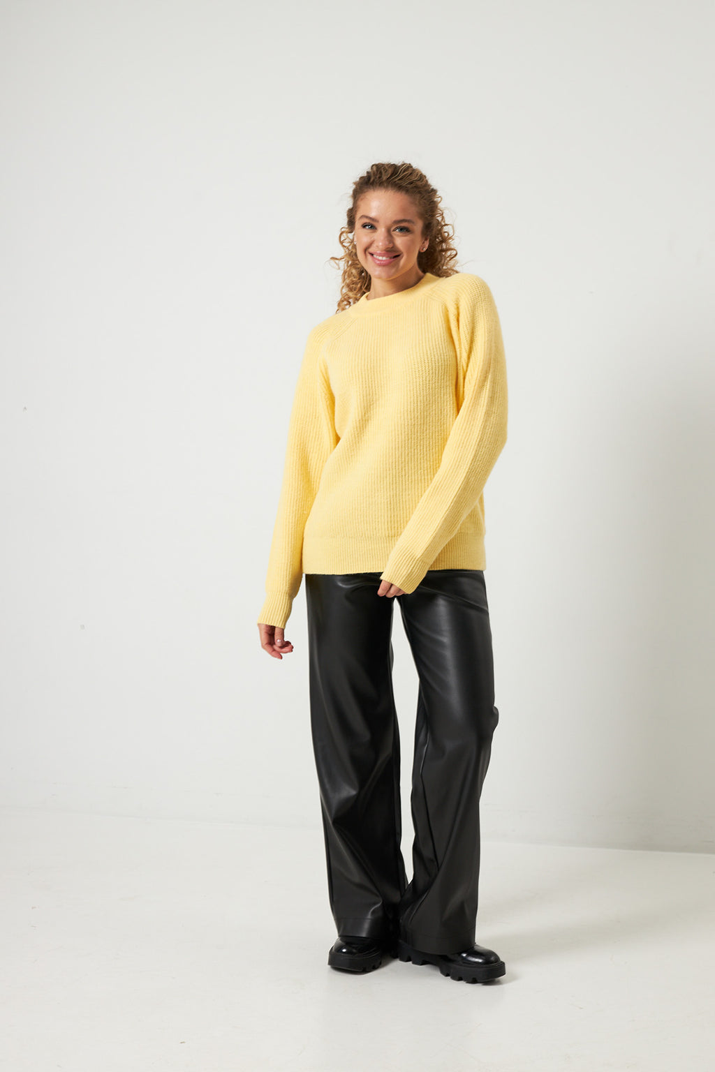Pulover tricotat oversize