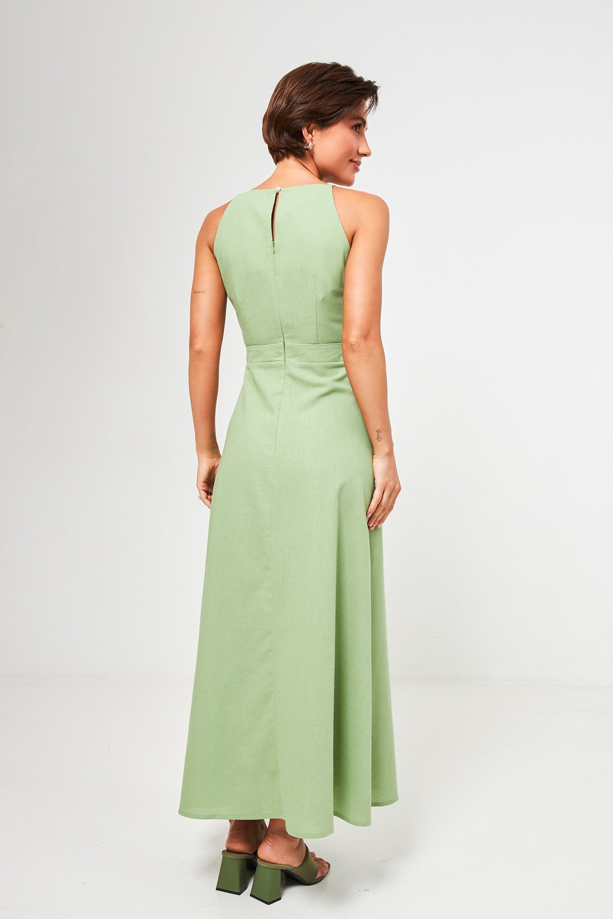 Rochie maxi cu in și șliț