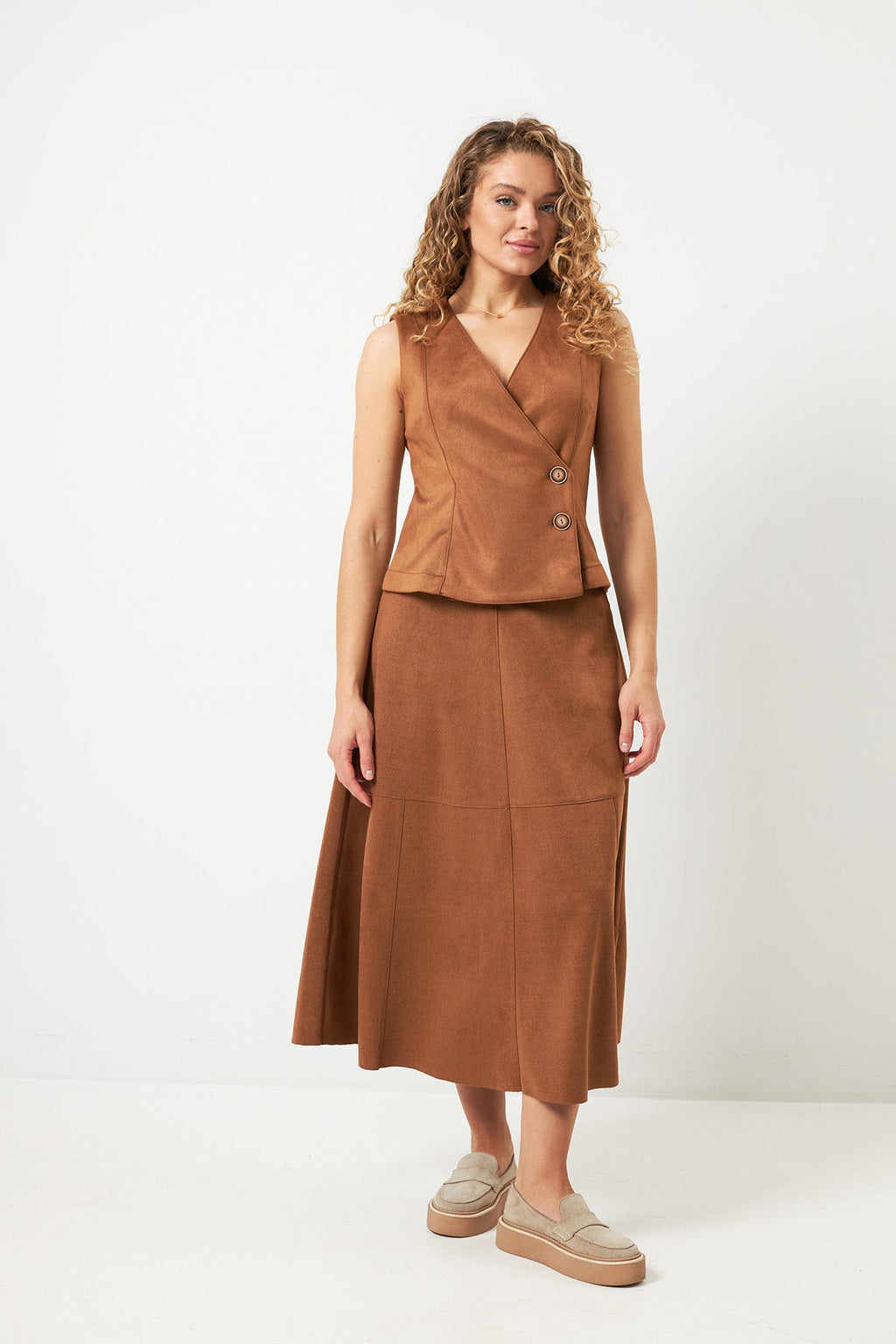 Vestă elegantă din piele întoarsă