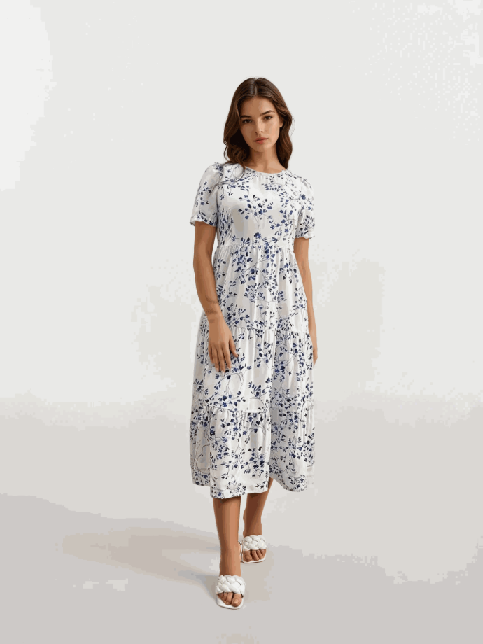 Rochie midi cu trei volane