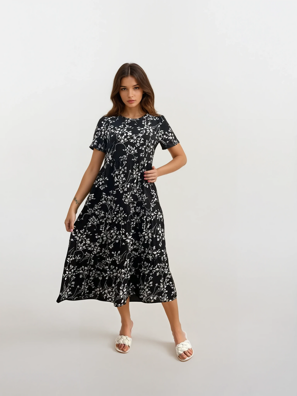Rochie midi cu trei volane