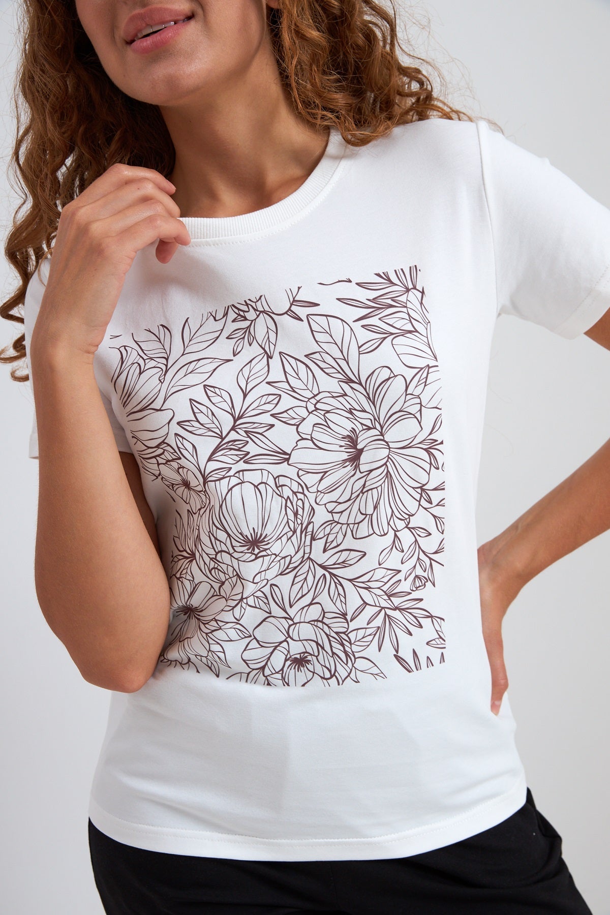 Tricou basic cu imprimeu floral