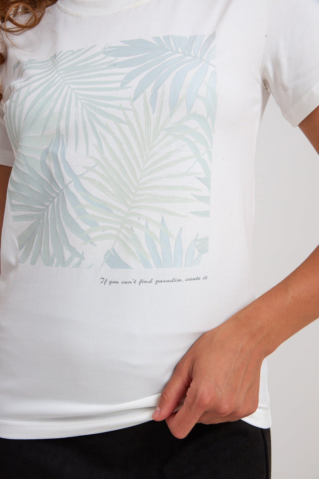 Tricou basic cu imprimeu floral