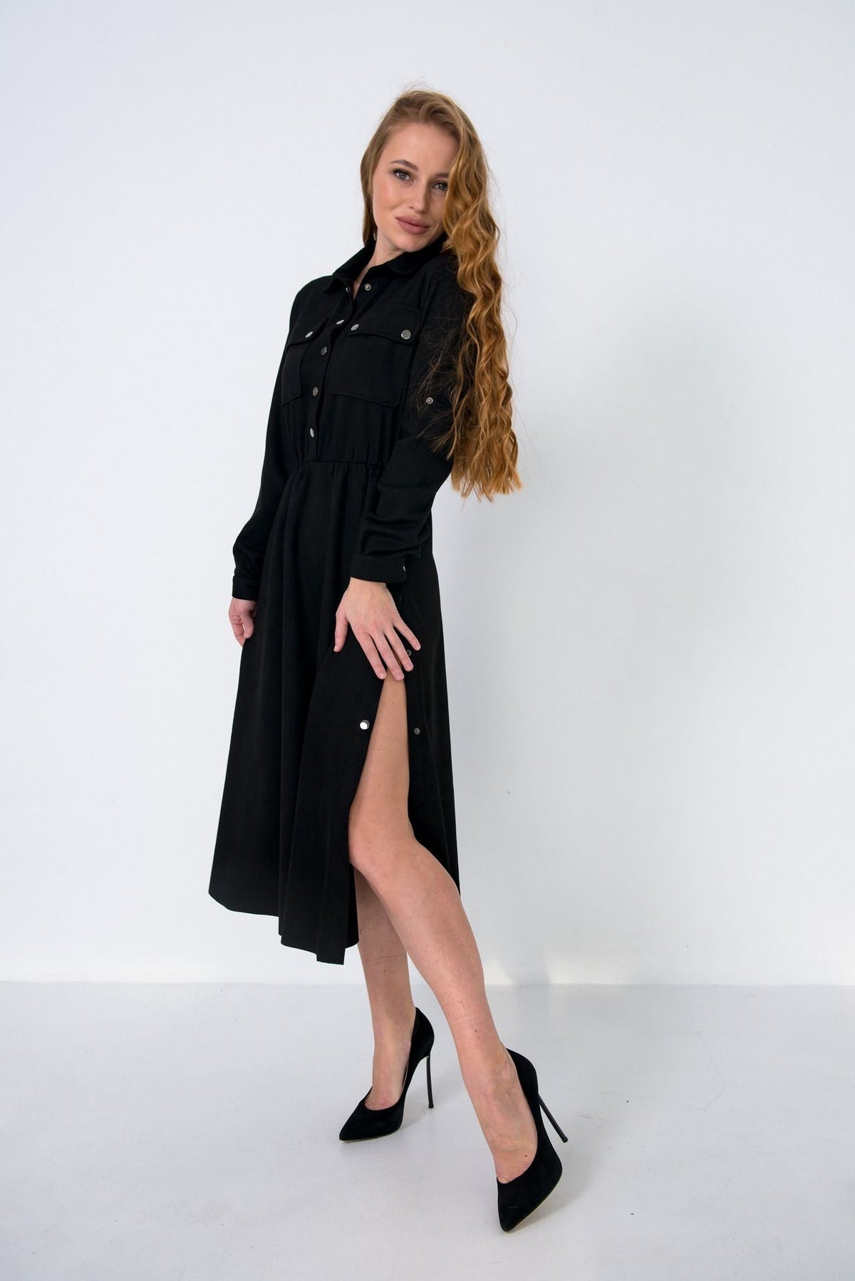 Rochie din piele întoarsă cu capse