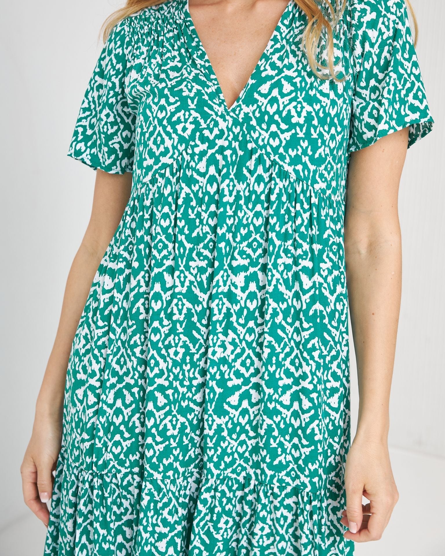 Rochie boho cu volane etajate