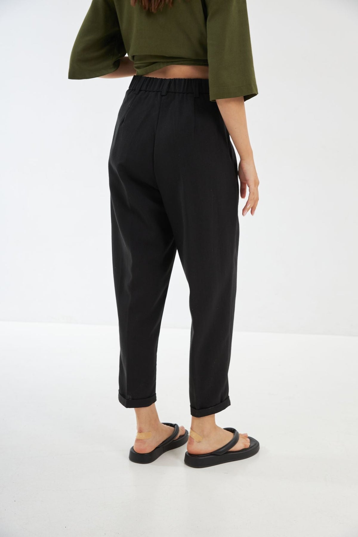 Pantaloni drepți cu in și manșete Safari