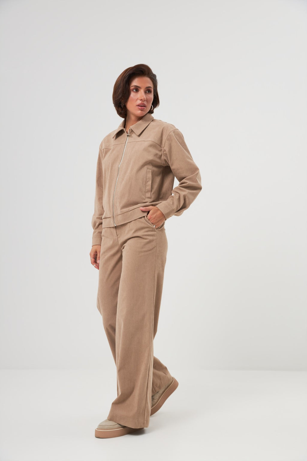 Pantaloni palazzo din catifea raiată Claire