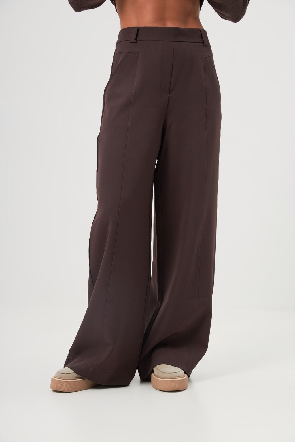 Pantaloni palazzo cu talie înaltă