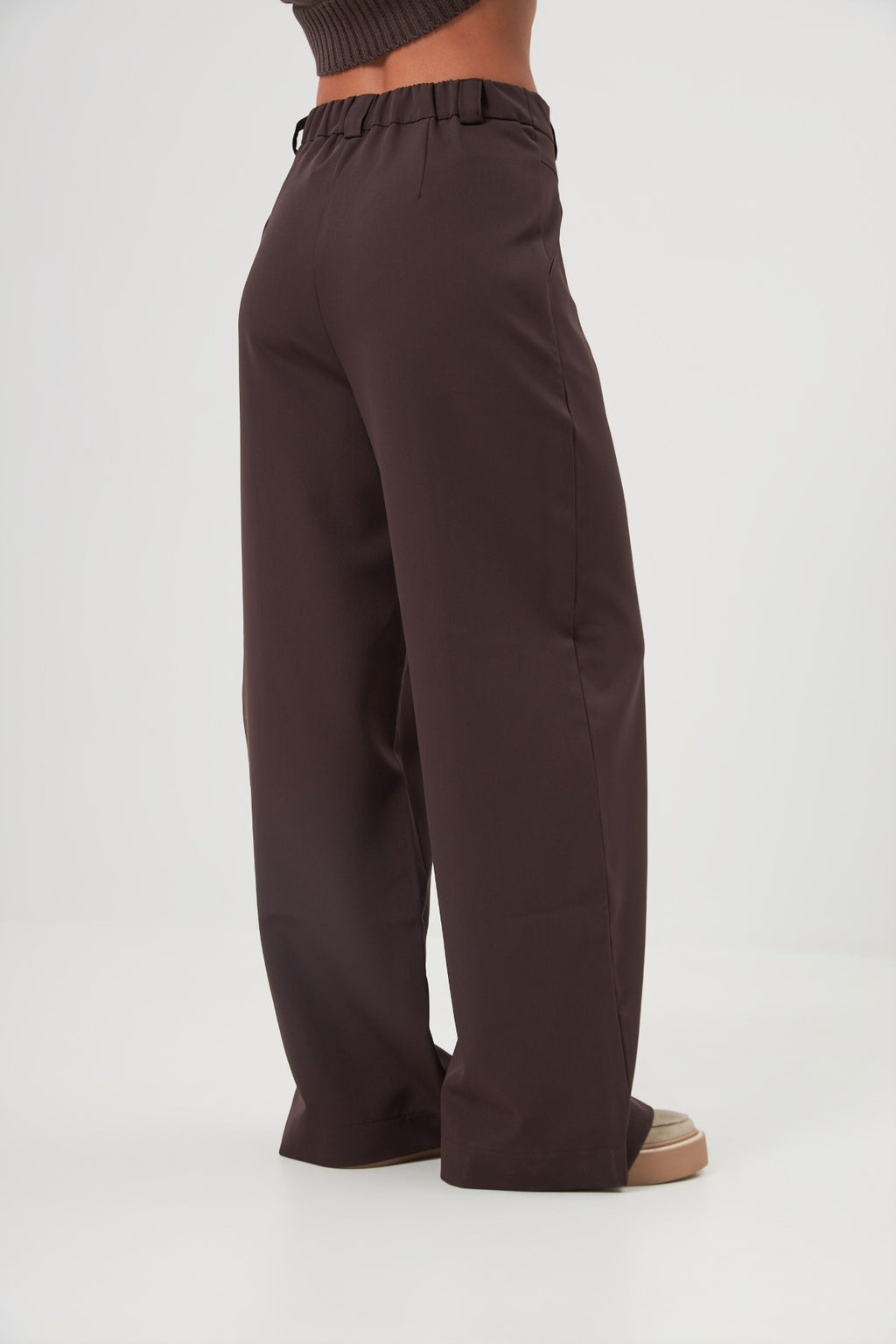 Pantaloni palazzo cu talie înaltă