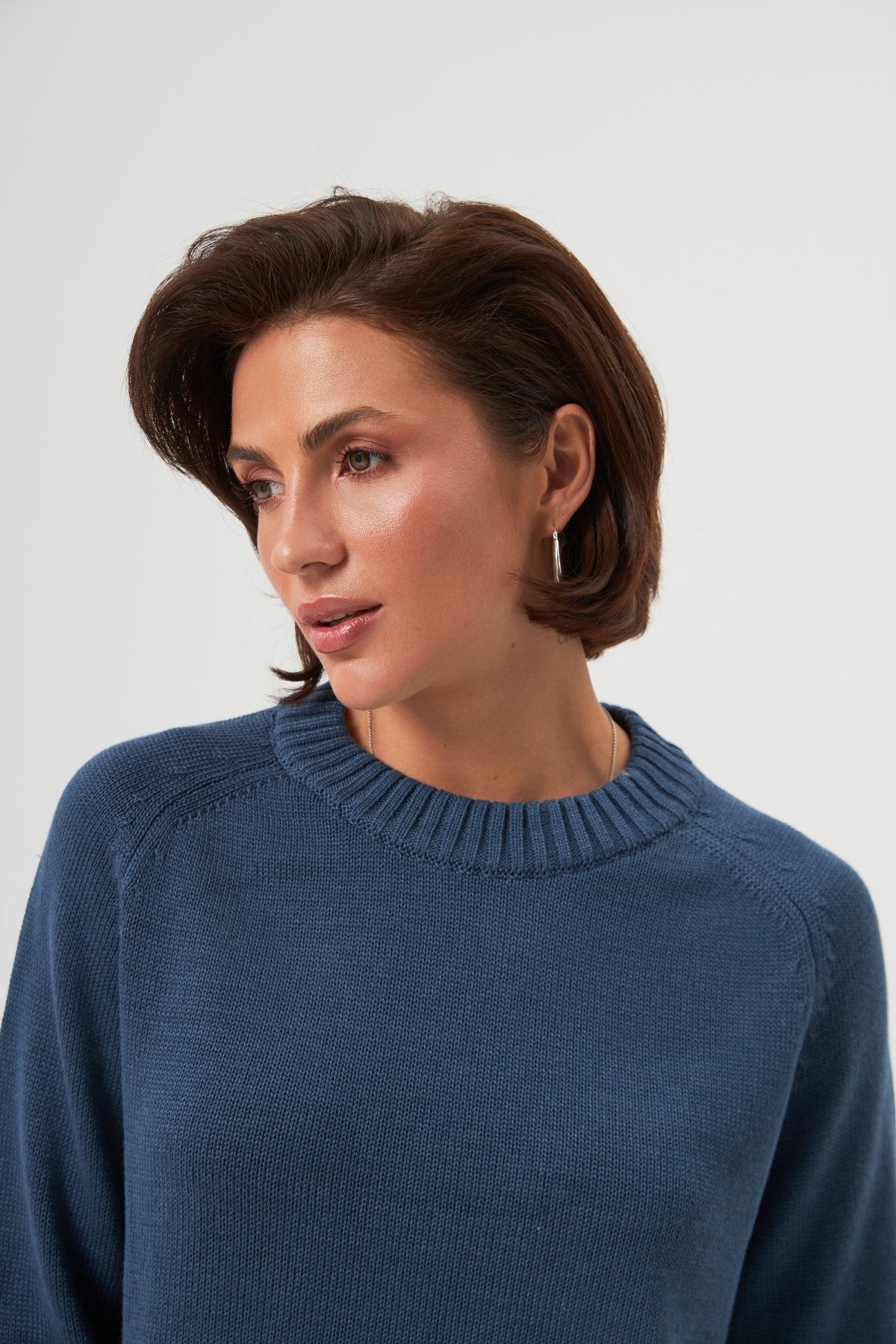 Pulover tricotat cu mânecă raglan