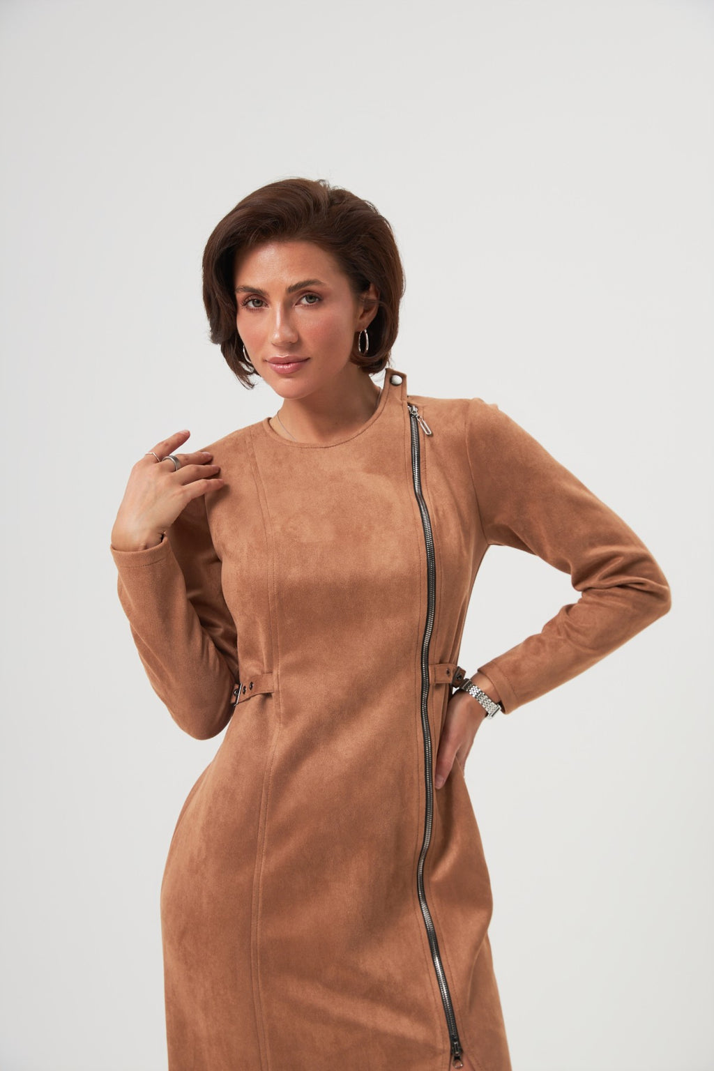 Rochie midi cu fermoar și catarame