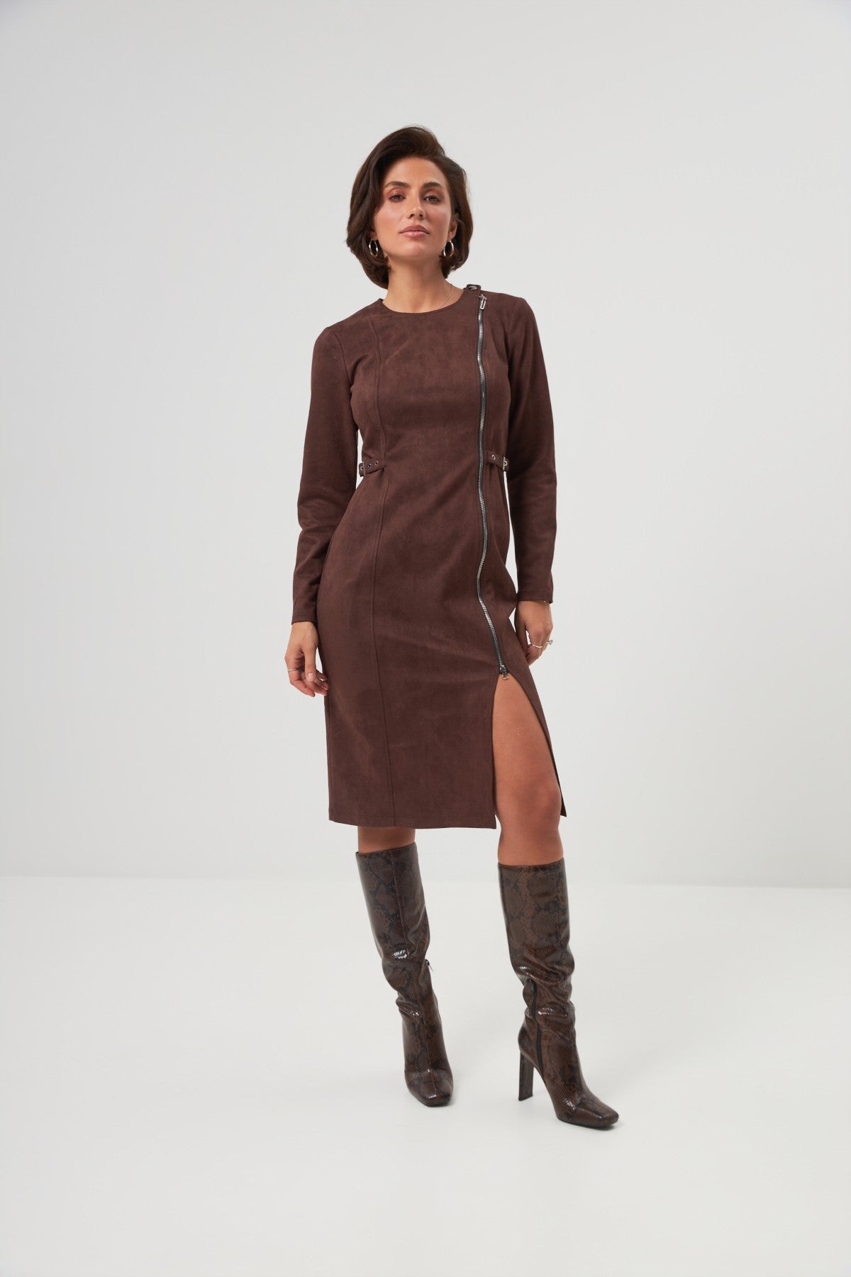 Rochie midi cu fermoar și catarame