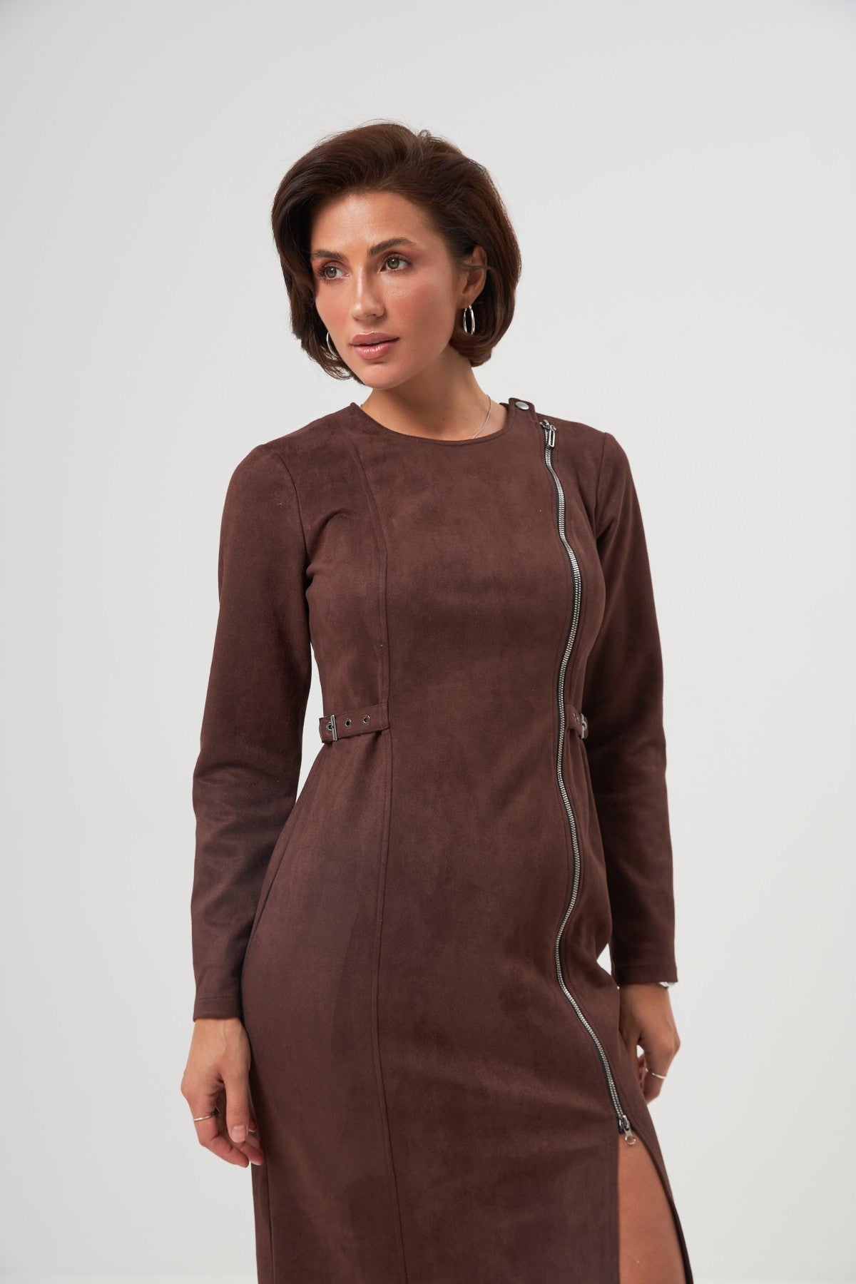 Rochie midi cu fermoar și catarame