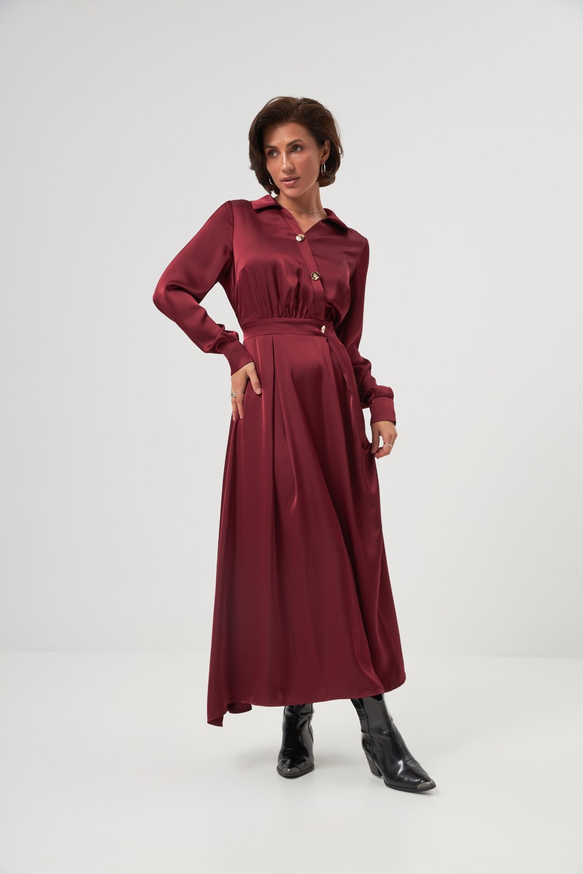 Rochie maxi din mătase cu corset asimetric