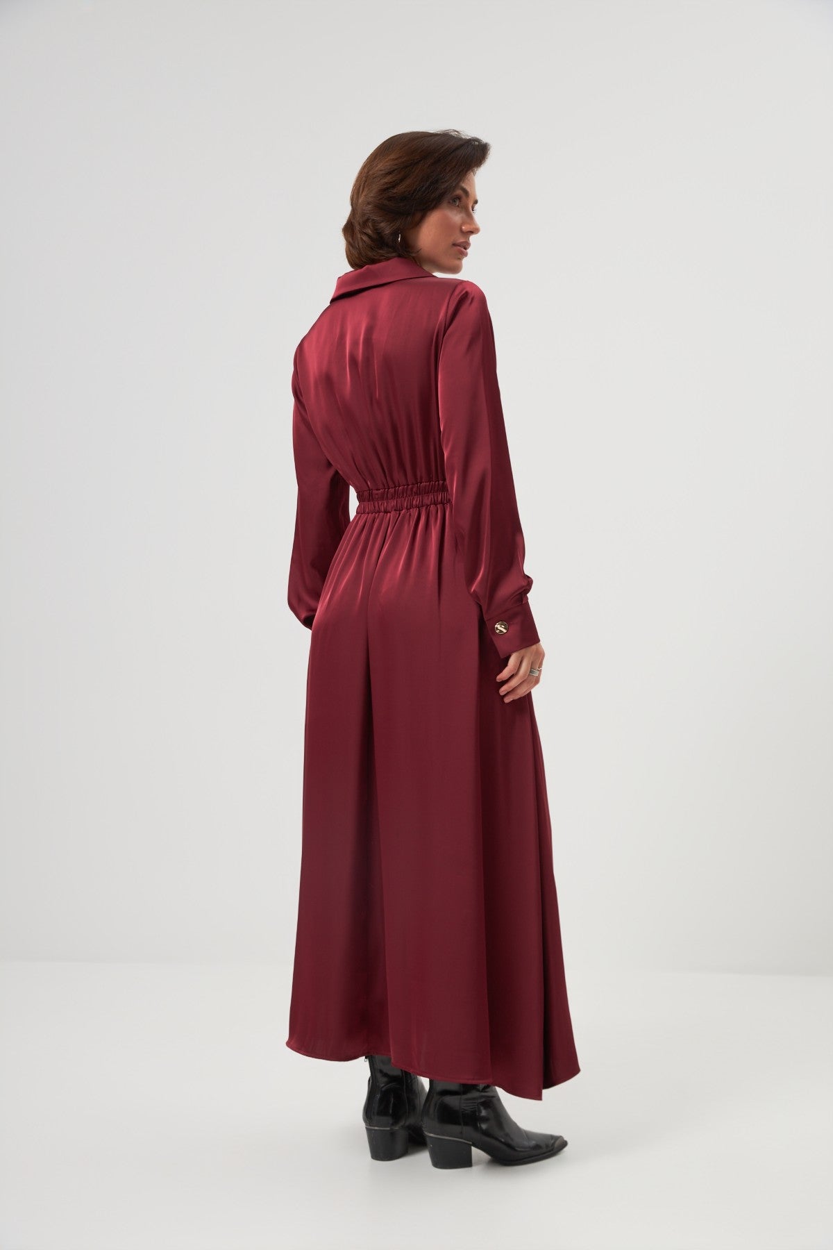Rochie maxi din mătase cu corset asimetric