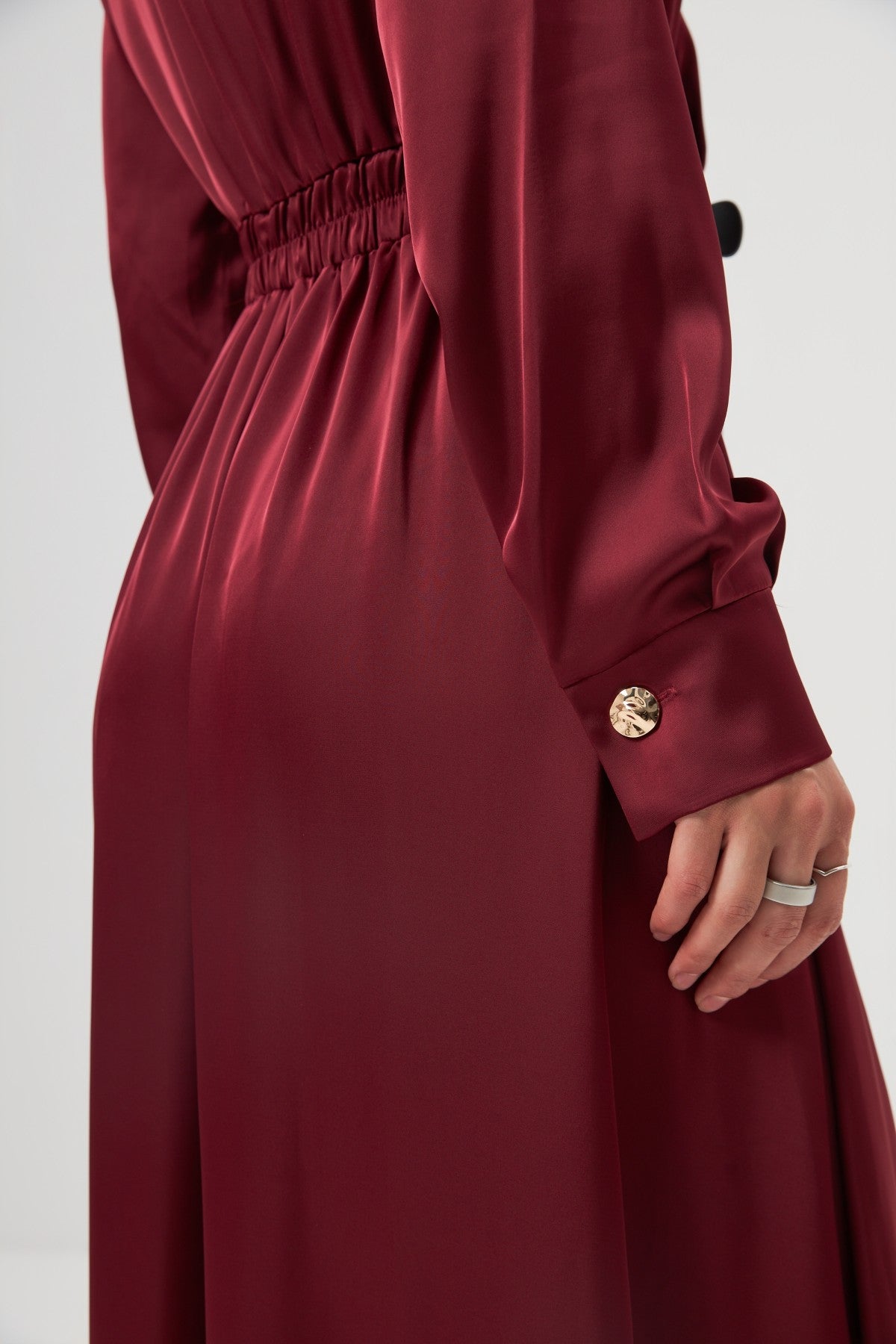Rochie maxi din mătase cu corset asimetric
