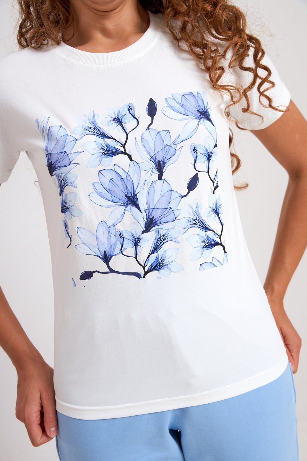 Tricou basic cu imprimeu floral