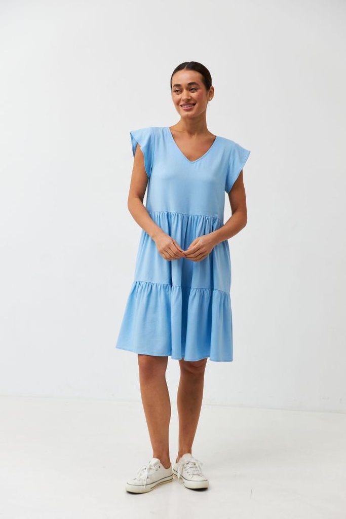 Loose dress with short sleeves