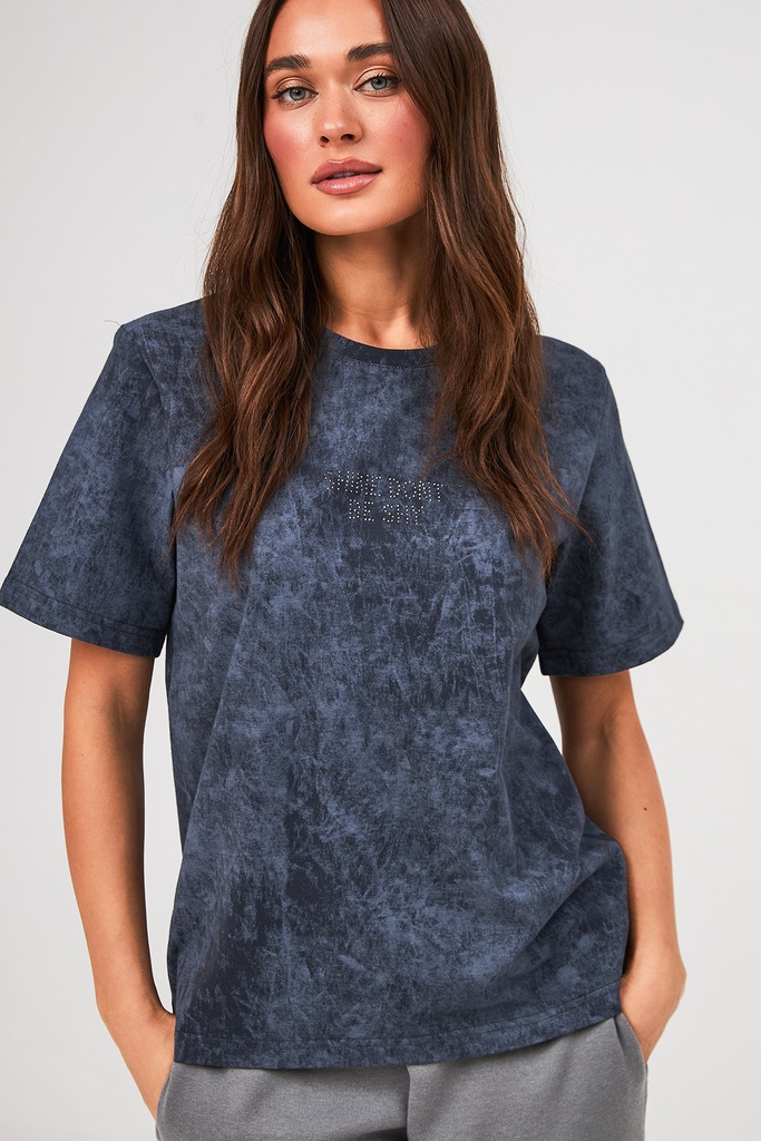 Tricou „shine, don't be shy”