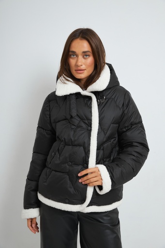 Quilted jacket with sheepskin trim