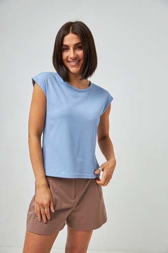 Off-shoulder T-shirt