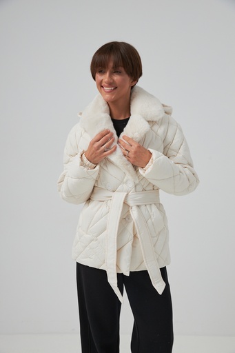 Jacket with turn-down collar and fur