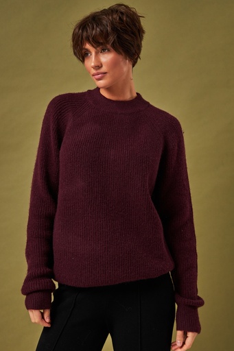 Raglan sweater